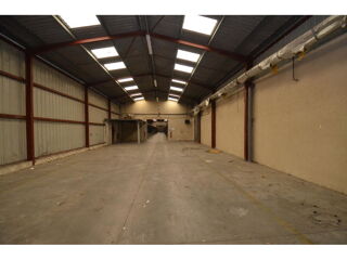  Plateau à vendre 15 + pièces 3600 m²