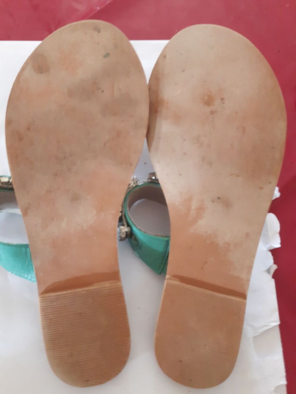 Sandales. Chaussures