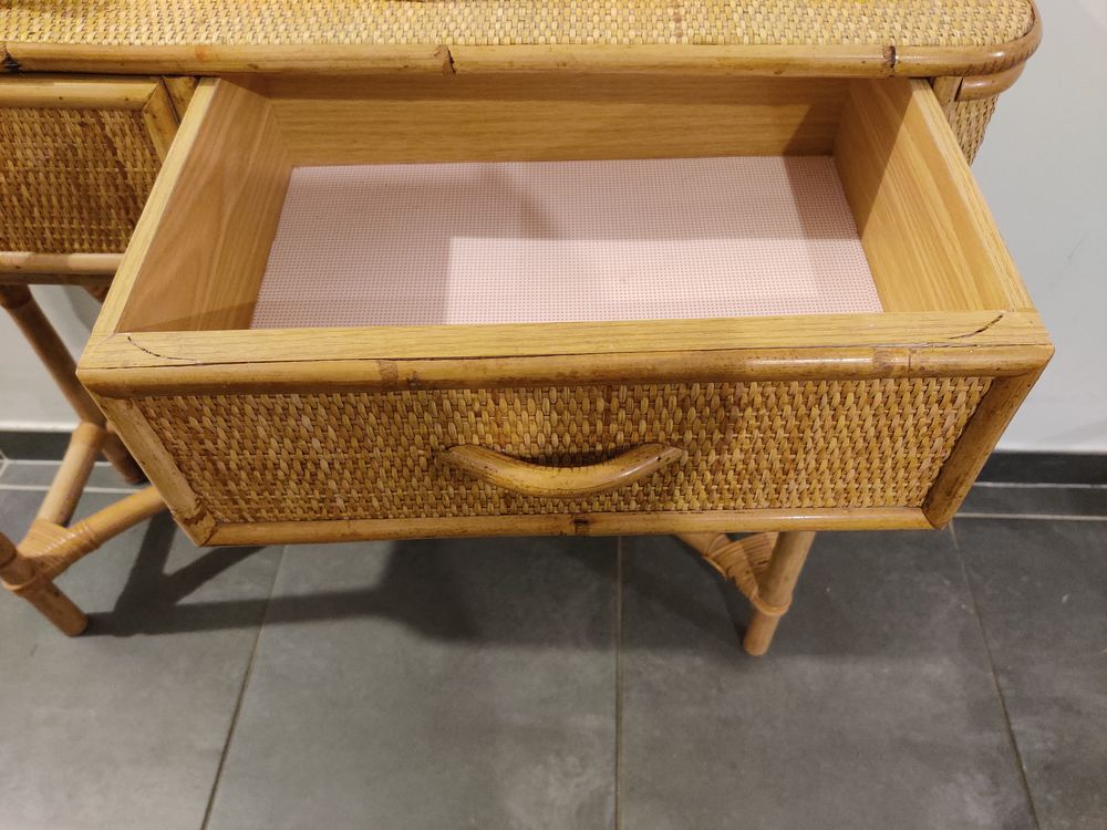 Meuble, coiffeuse Meubles