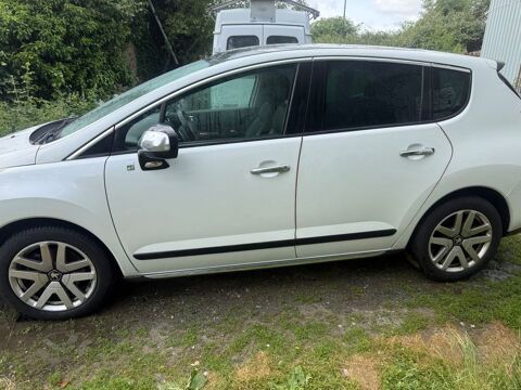 Peugeot 3008 HYbrid4 2.0 HDi 163ch FAP BMP6 + Electric 37ch Limited Edition 2012 occasion Tercillat 23350