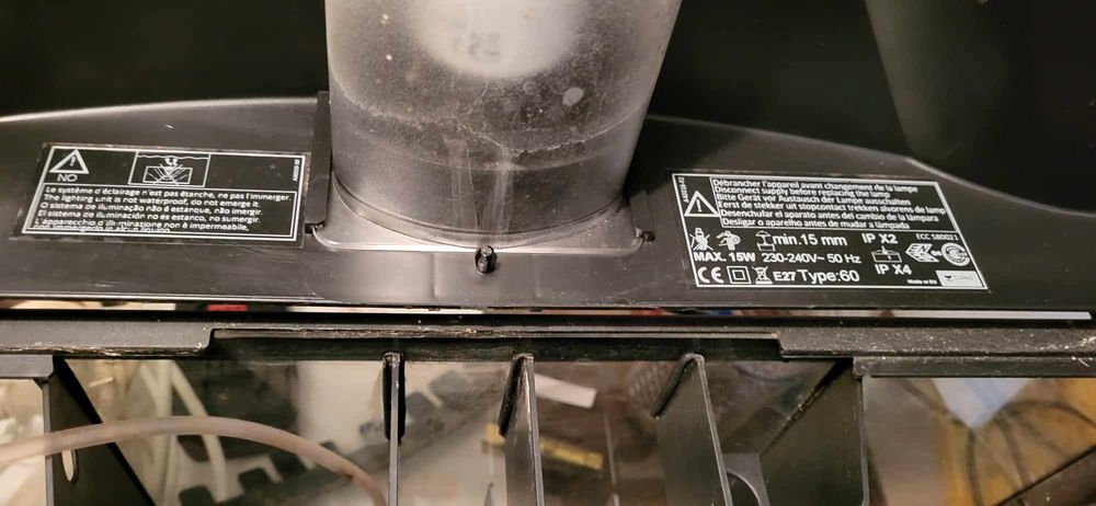 Aquarium entre 50 et 60 Litres poissons ou autres Meubles