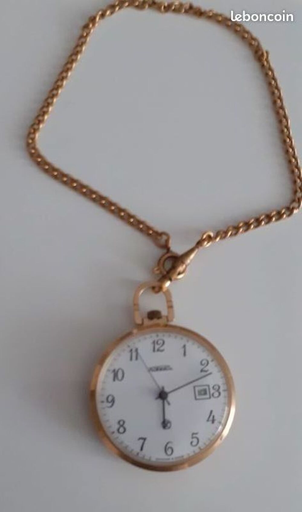 Montre gousset manuelle de marque Raketa , fonctionne tres b Bijoux et montres