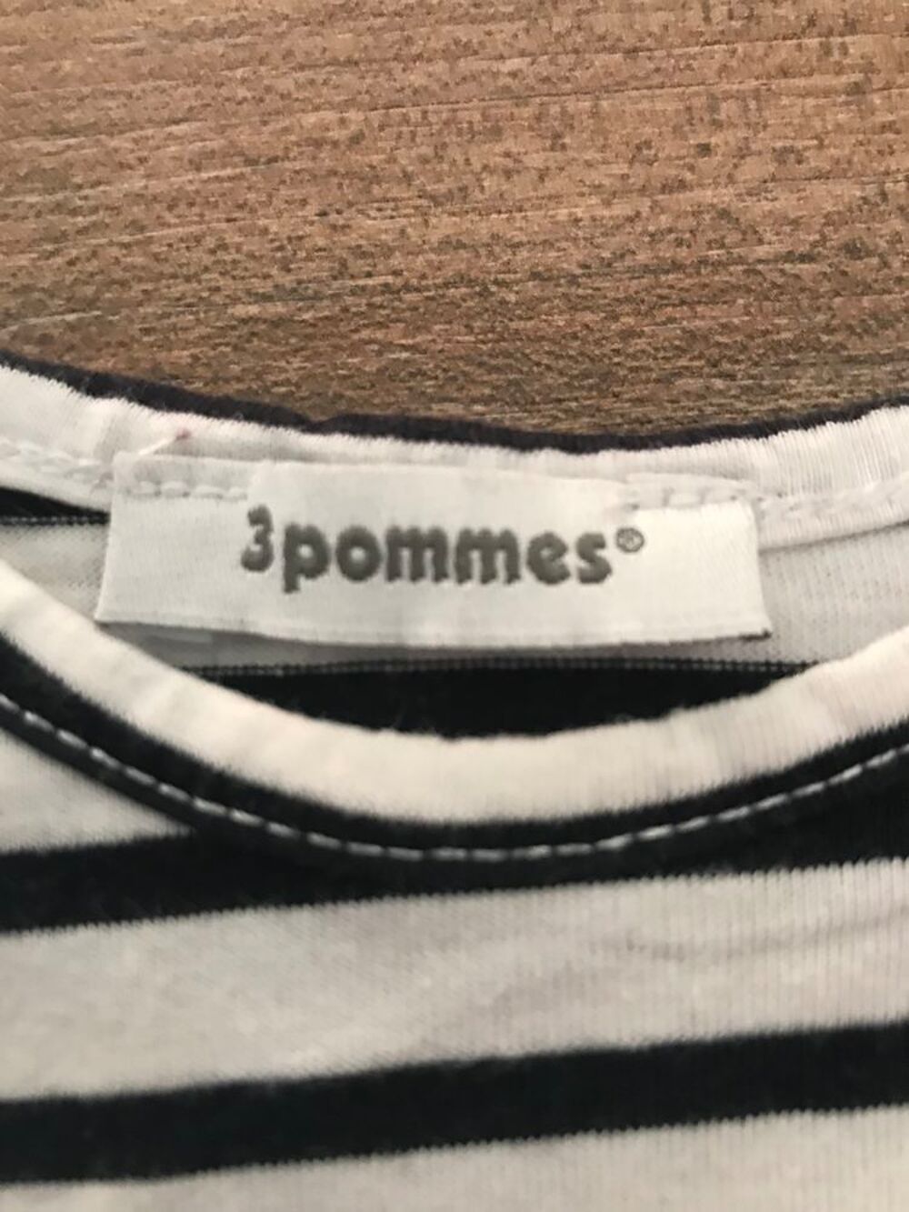 Tee shirt marin enfant fille " 3 Pommes " V�tements enfants