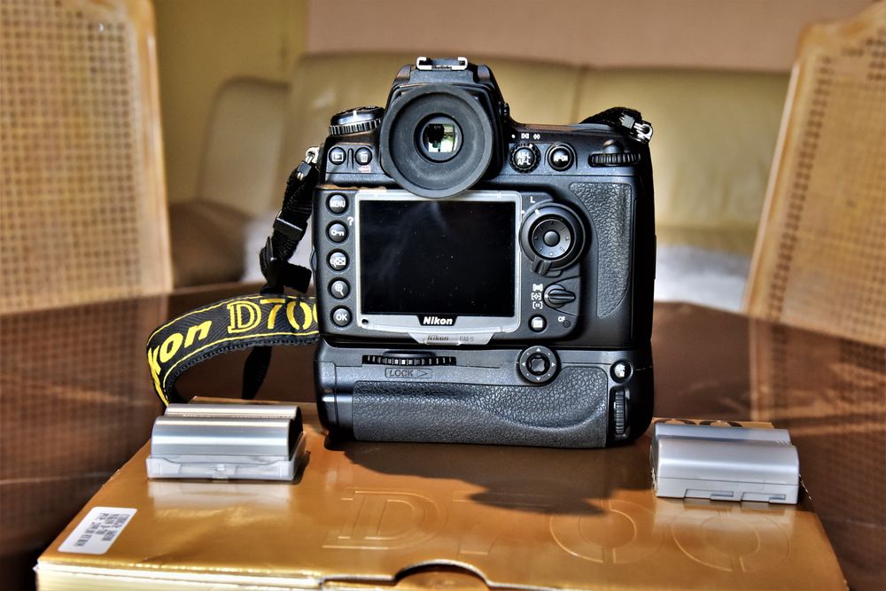 APPAREIL NIKON D 700 Photos/Video/TV
