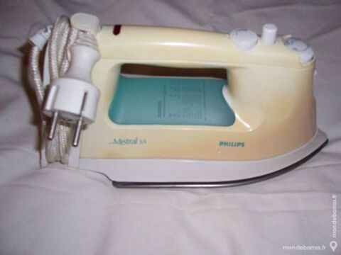 2 fers � repasser 8 Soullans (85)