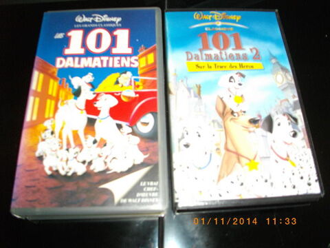 2 K7 VIDEO DES  101 DALMATIENS N 1 ET 2  10 Perros-Guirec (22)