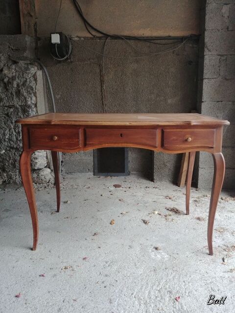 bureau de style 90 Bozel (73)