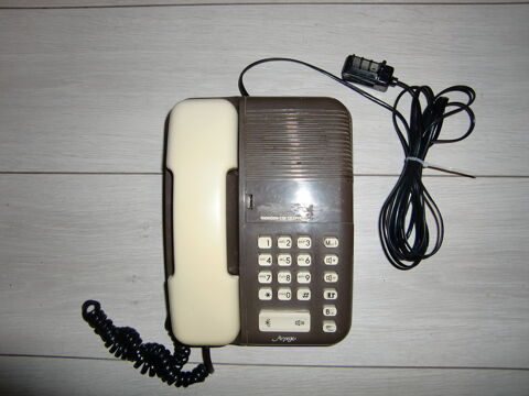Vieux tlphone THOMSON 8 Rueil-Malmaison (92)