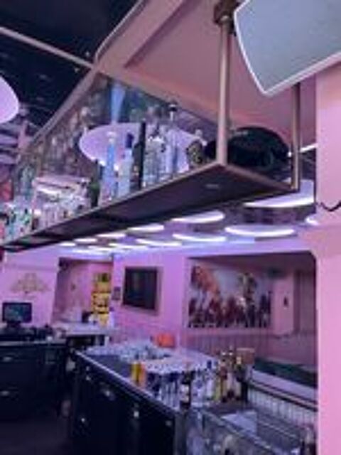   Étagère de bar  