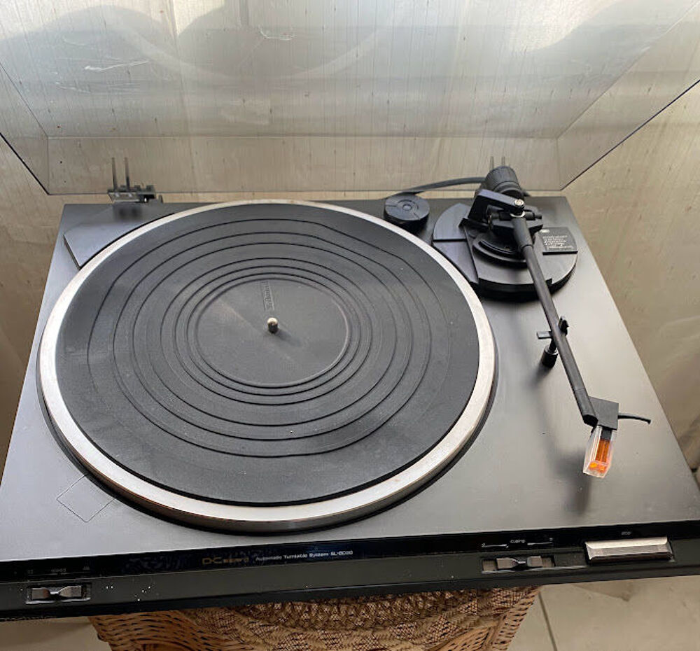 Platine de disque Thomson vintage CD et vinyles