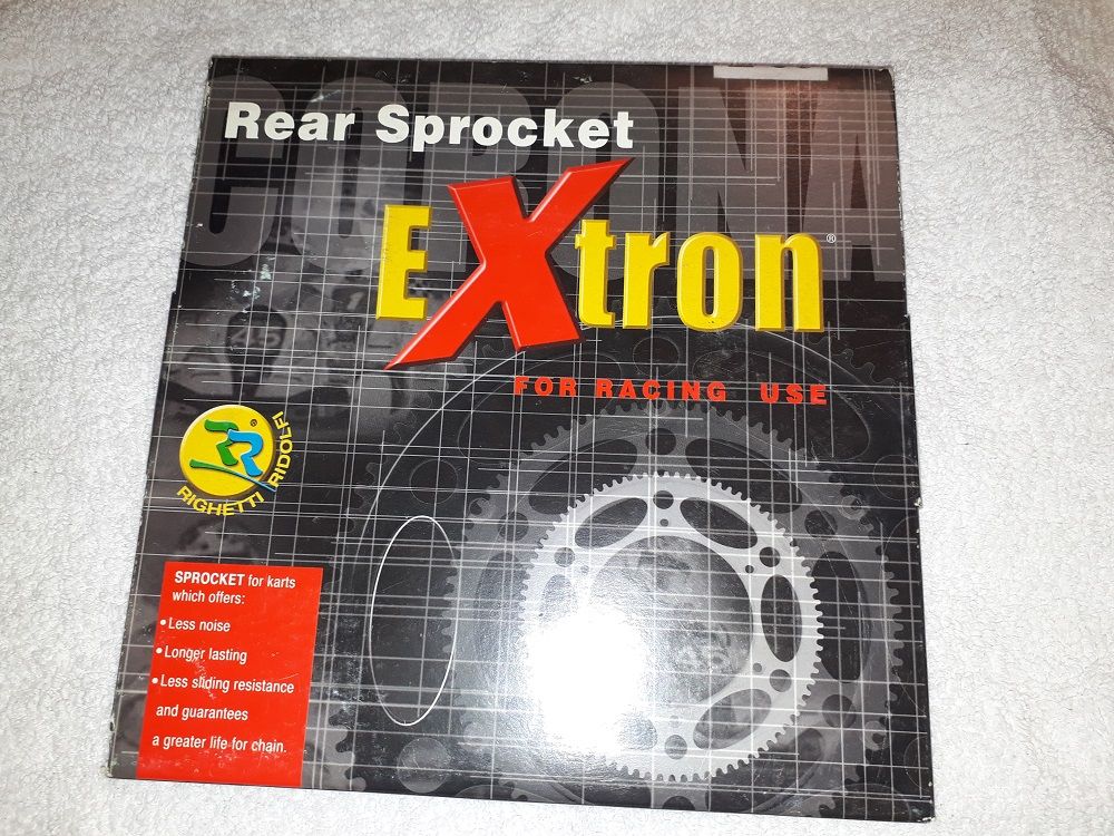 Accessoire Karting 2 Couronnes Extron 88 dents. Sports