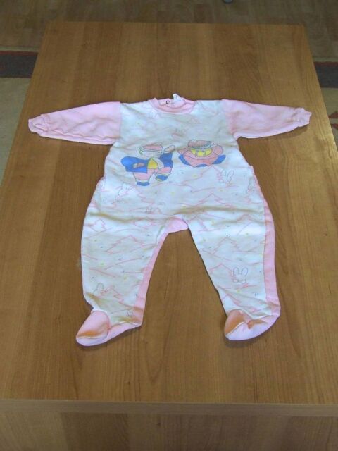 Pyjama épais, Rose clair et blanc, 18 mois, TBE 2 Bagnolet (93)