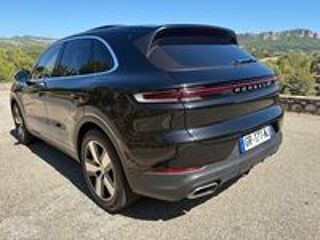 Cayenne E-Hybrid 3.0 V6 470 ch Tiptronic BVA 2023 occasion 13260 Cassis