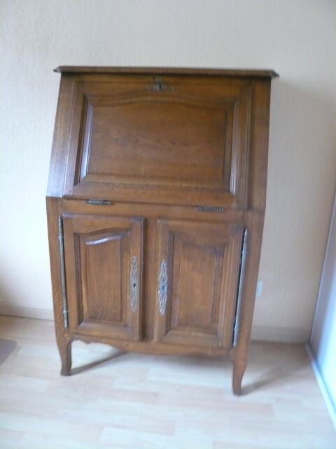 BUREAU SECRETAIRE 50 Nmes (30)