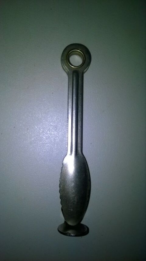 Cure pipe 
3 en 1 outil de nettoyage pour pipe
en acier in 3 Talange (57)