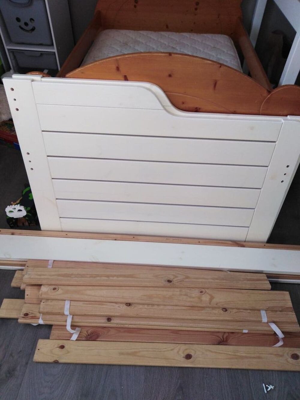 Banquette lit pin blanchi Meubles