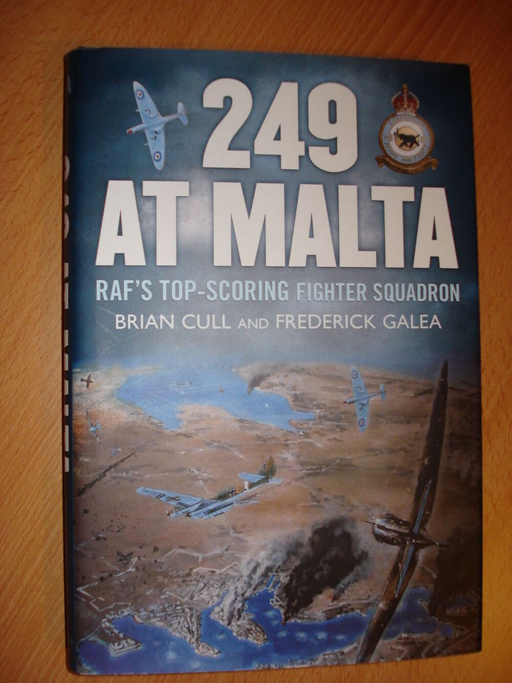 249 Squadron Malte Livres et BD