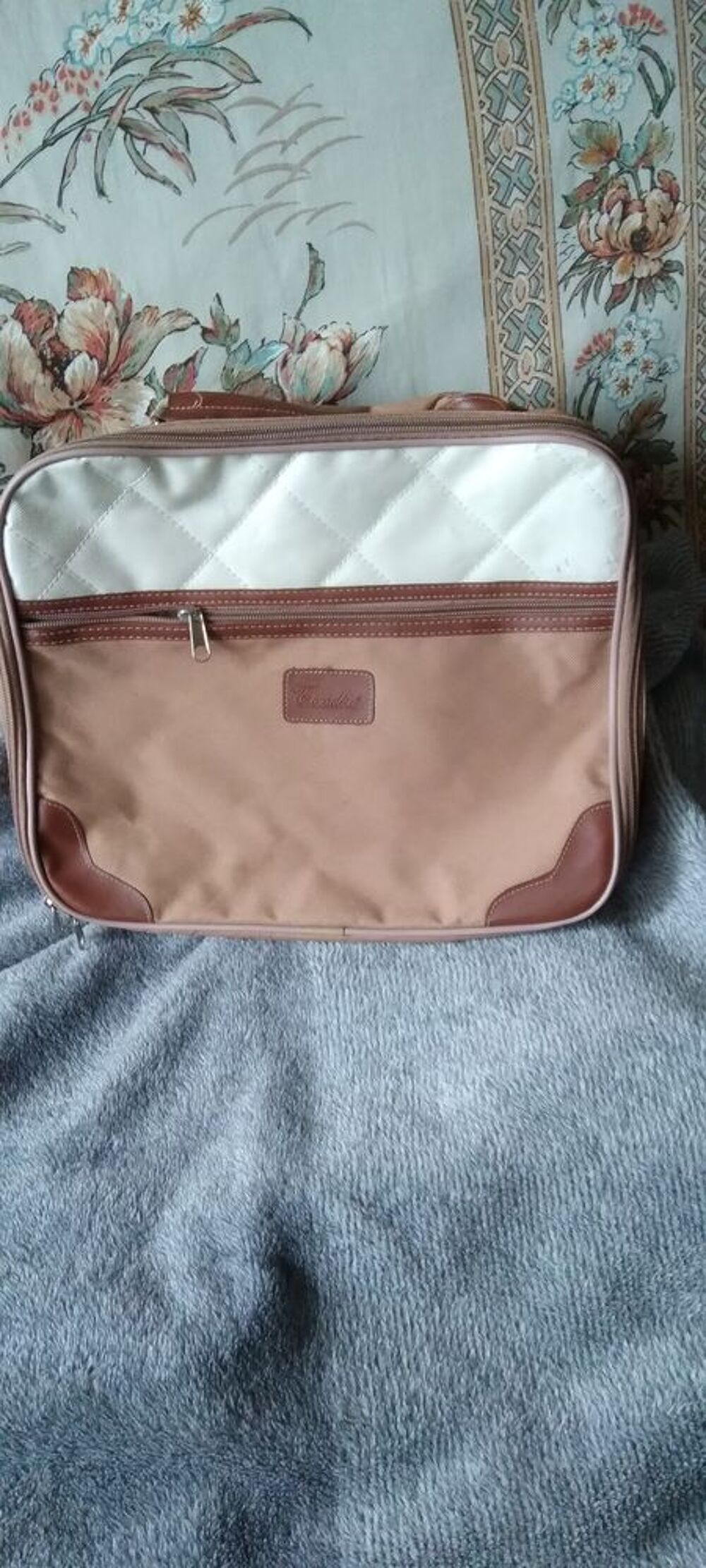 TROUSSE DE VOYAGE Maroquinerie