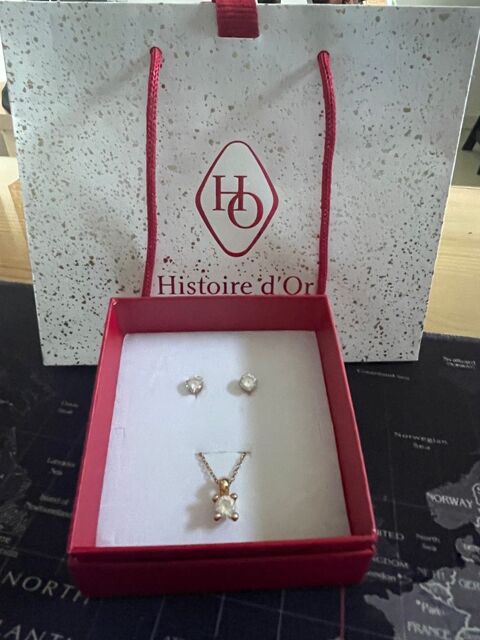 Parure collier et boucles en plaqu� or 45 Th�lus (62)