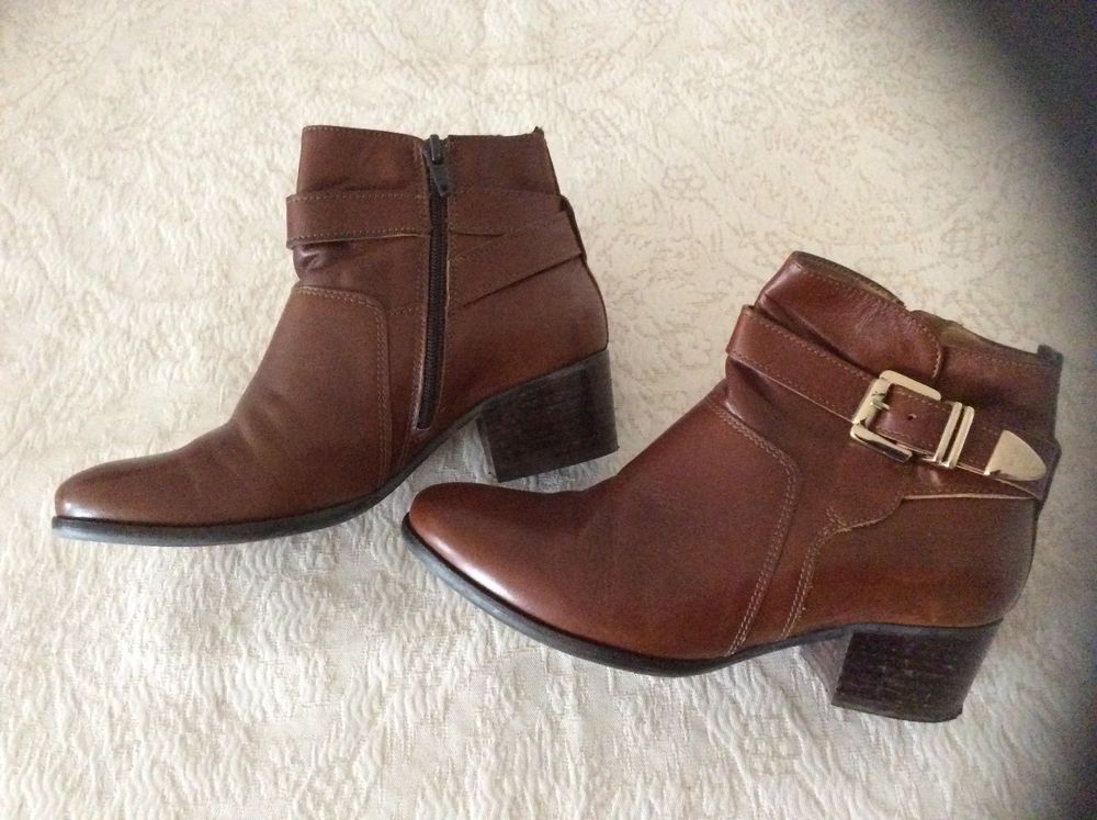 BOTTINES MARRON CLAIR TAILLE 36 Chaussures