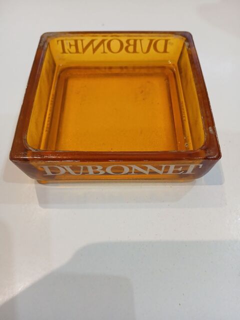 Vide poche ou cendrier 8 Bertaucourt-Epourdon (02)