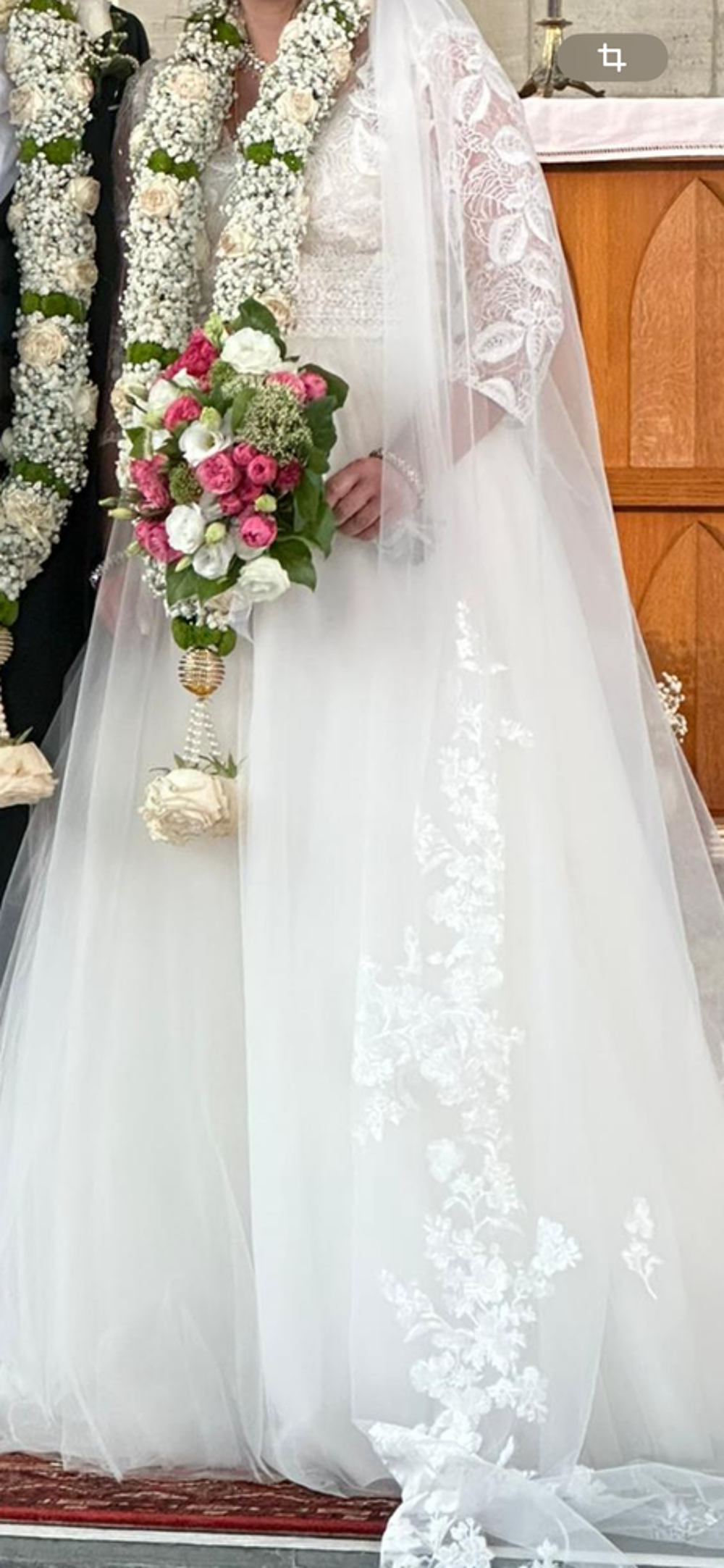 Robe de mari&eacute;e &eacute;l&eacute;gante ? Vêtements