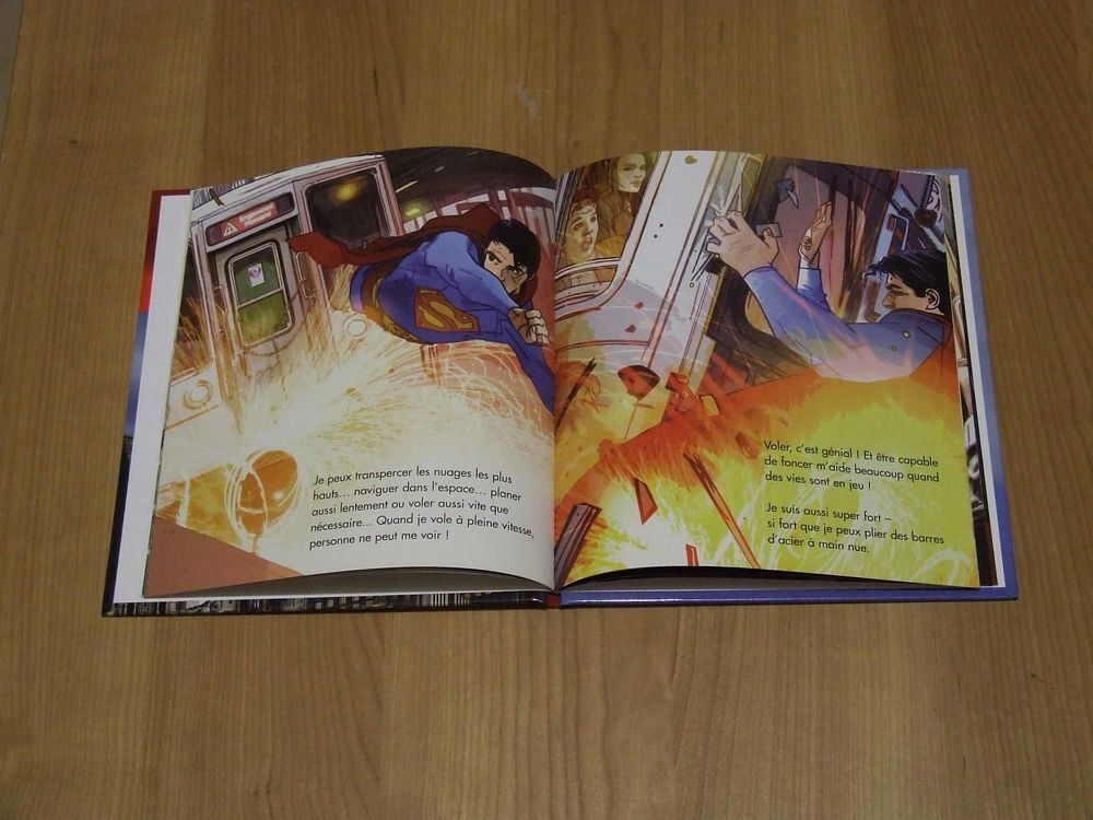Livre, Superman qui es-tu&nbsp;? Par Hachette Jeunesse, NEUF Livres et BD
