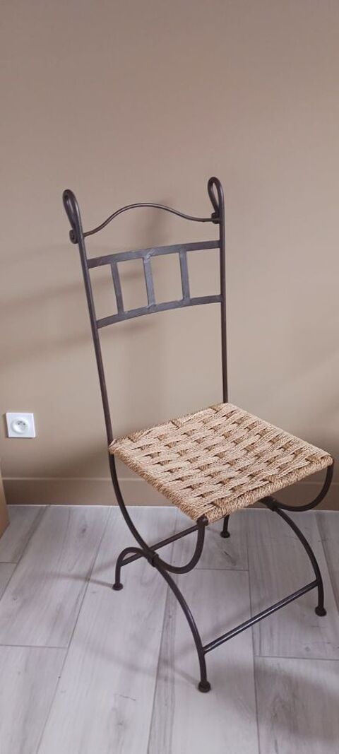 6 chaises fer forgé comme neuves 250 Magescq (40)