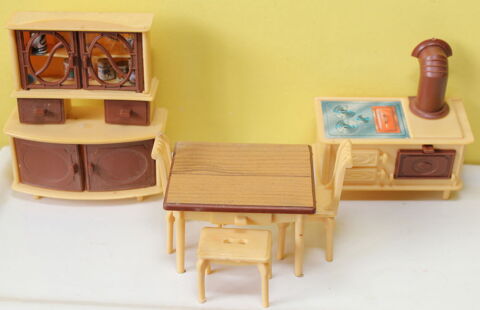 GERMANY Meubles Maison de Poup�es vintage 70 la cuisine MADO 25 Issy-les-Moulineaux (92)