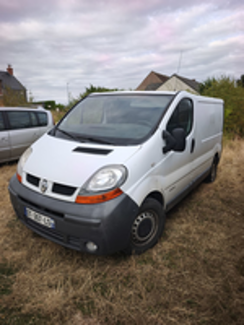 Trafic TRAFIC CA 1.9 DCI 100 L1H1 1000 KG CONFORT 2005 occasion 41240 Beauce la romaine