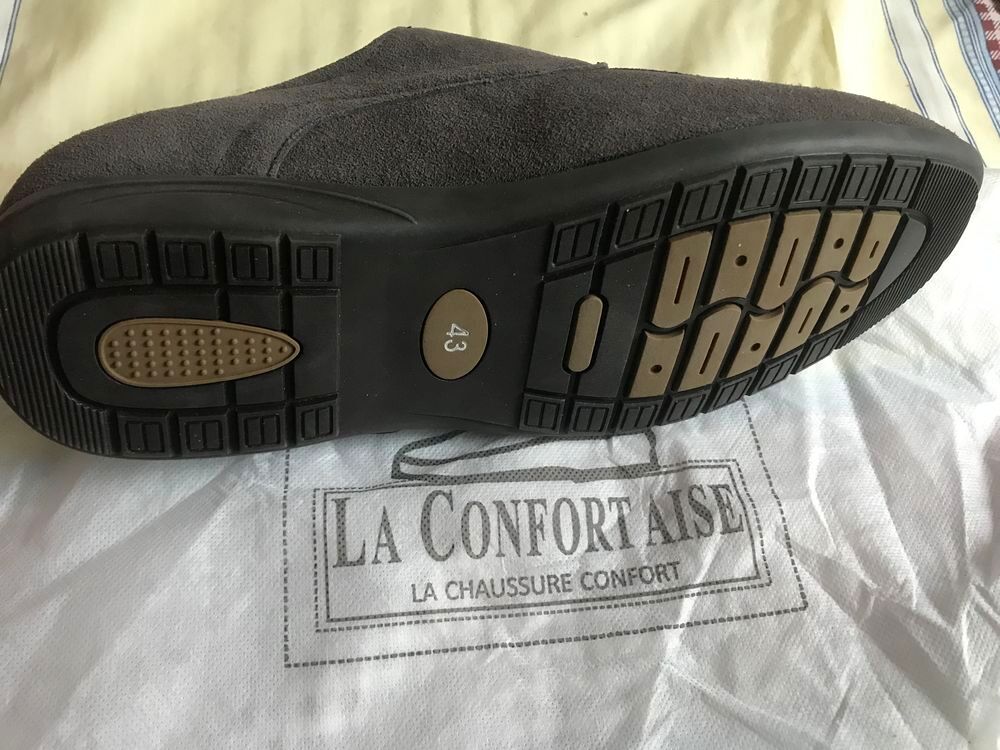 MOCASSIN CHATAIGNE Pointure 43 Chaussures
