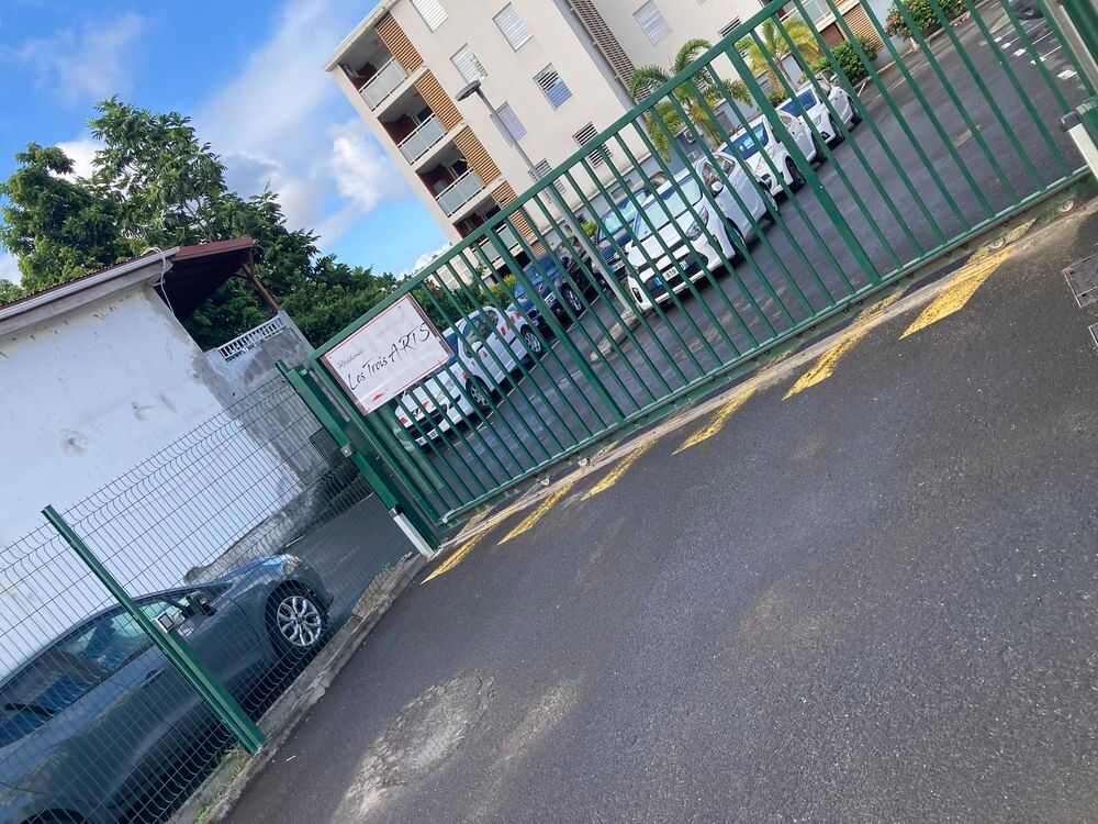 Vente Appartement Appartement T3 avec box (Dugazon  Les Abymes) Guadeloupe