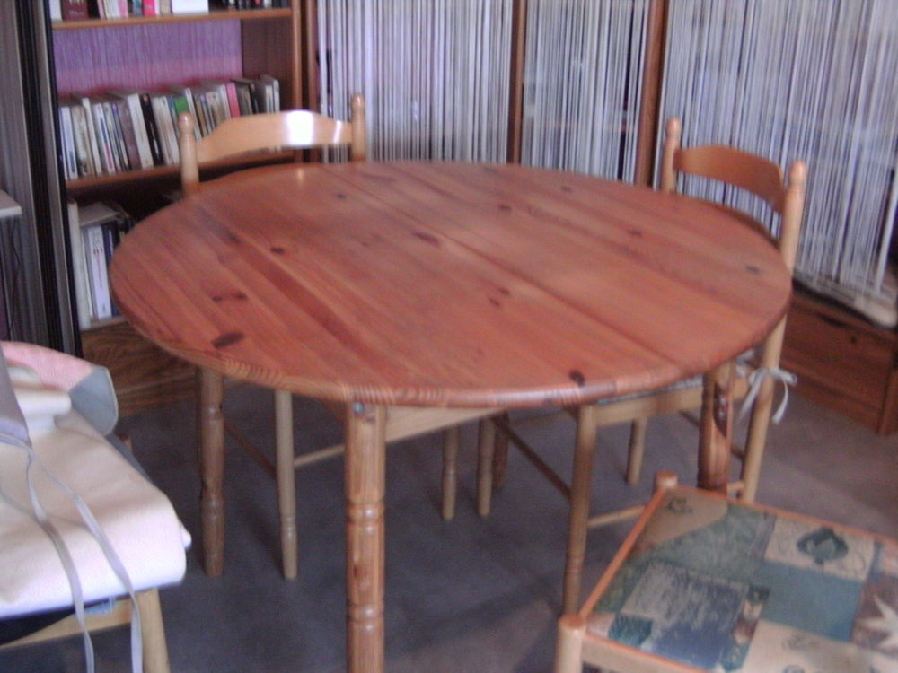 un ensemble pour salle a manger en pin massif Meubles