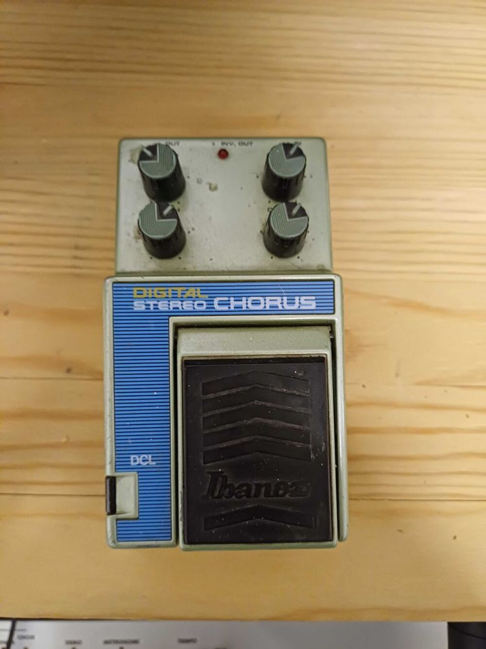 P&eacute;dale effet guitare &eth;&cedil; Instruments de musique