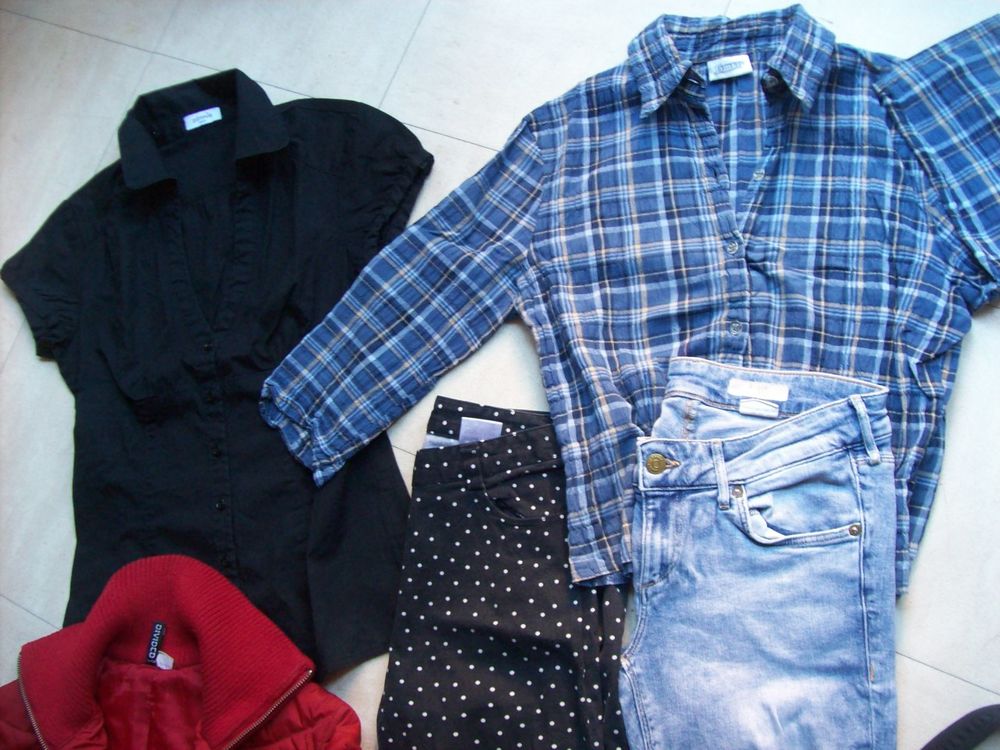 2 pantalons,chemisiers, maillot, parka - 34 - zoe Vêtements enfants