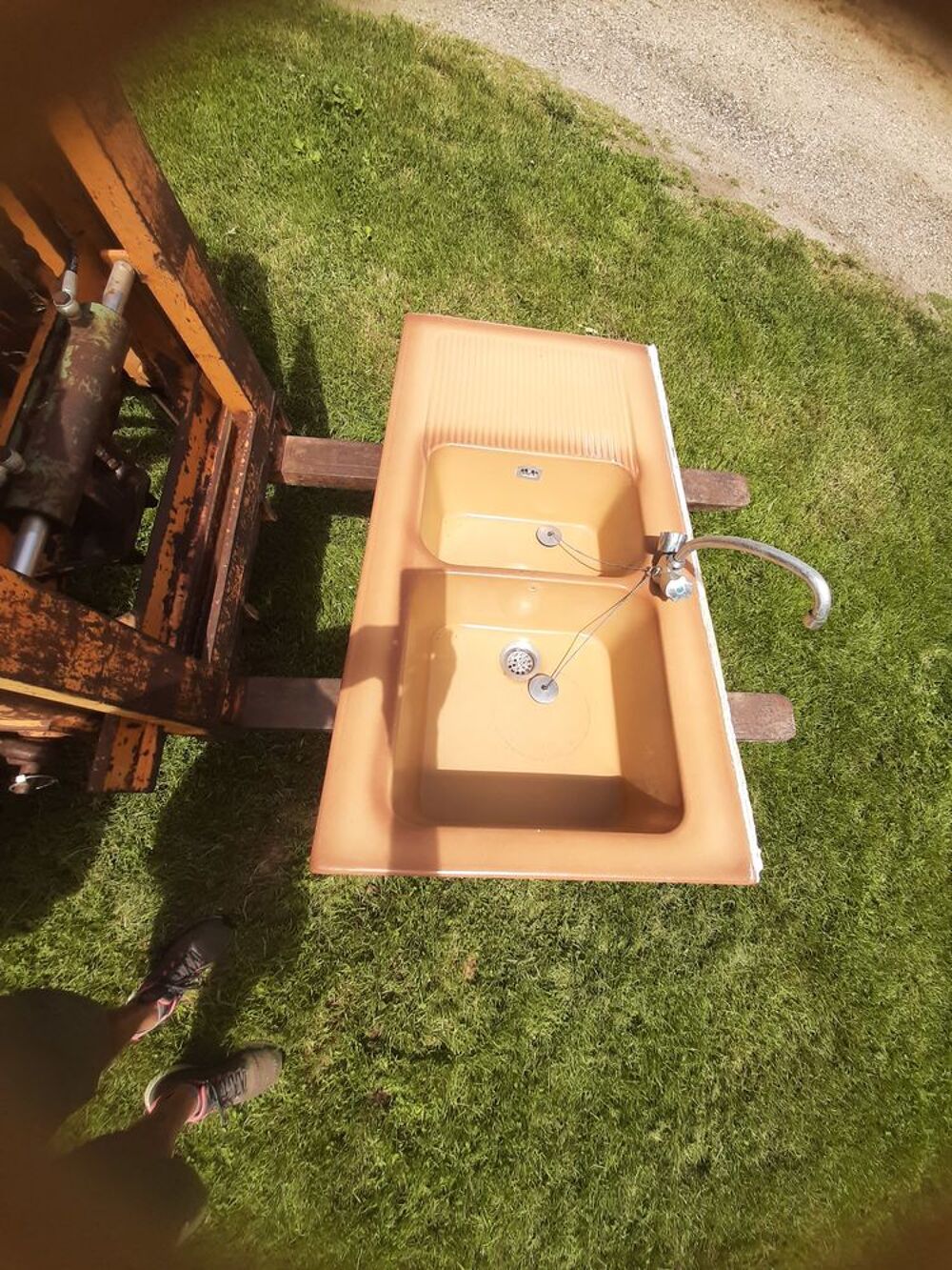 un lavabo double vasques Meubles