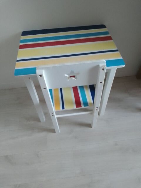 Table et chaise enfant Péronnas (01)