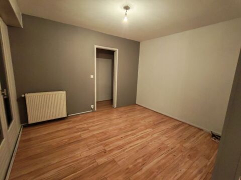  Appartement � louer 6 pi�ces 124 m� Vernouillet