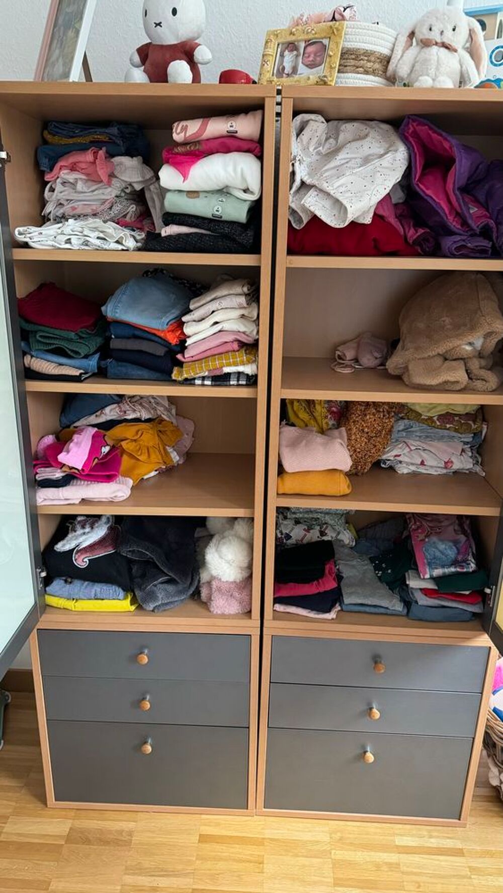 Armoire tr&egrave;s bon etat Meubles