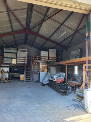 Atelier  vendre 1 pice 250 m
