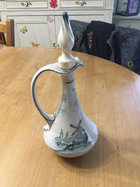 Carafe en porcelaine Labb� Fran�ois 40 Toulouse (31)