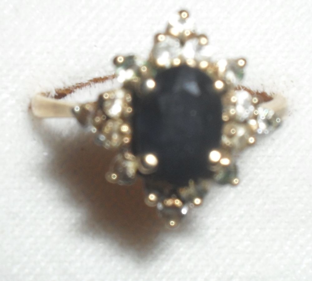 Superbe Bague Plaqu&eacute; Or Vintage Poin&ccedil;on et Pierre Bijoux et montres