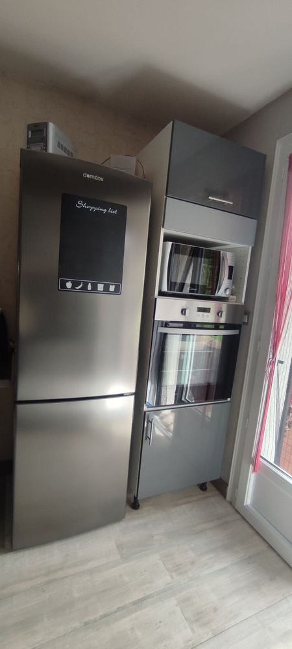 Meubles de cuisine + &eacute;lectro-m&eacute;nagers Meubles