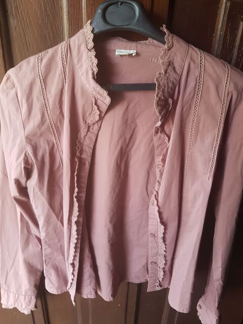 Top/Chemisier vieux rose vintage 3 Mouxy (73)