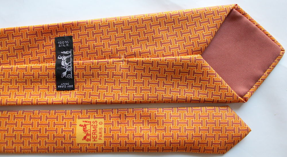 Cravate soie orange H HERMES Bijoux et montres
