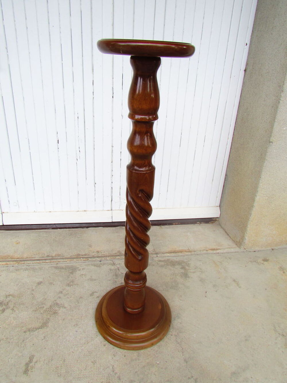 Sellette colonne torsad&eacute; des ann&eacute;es 80 Meubles