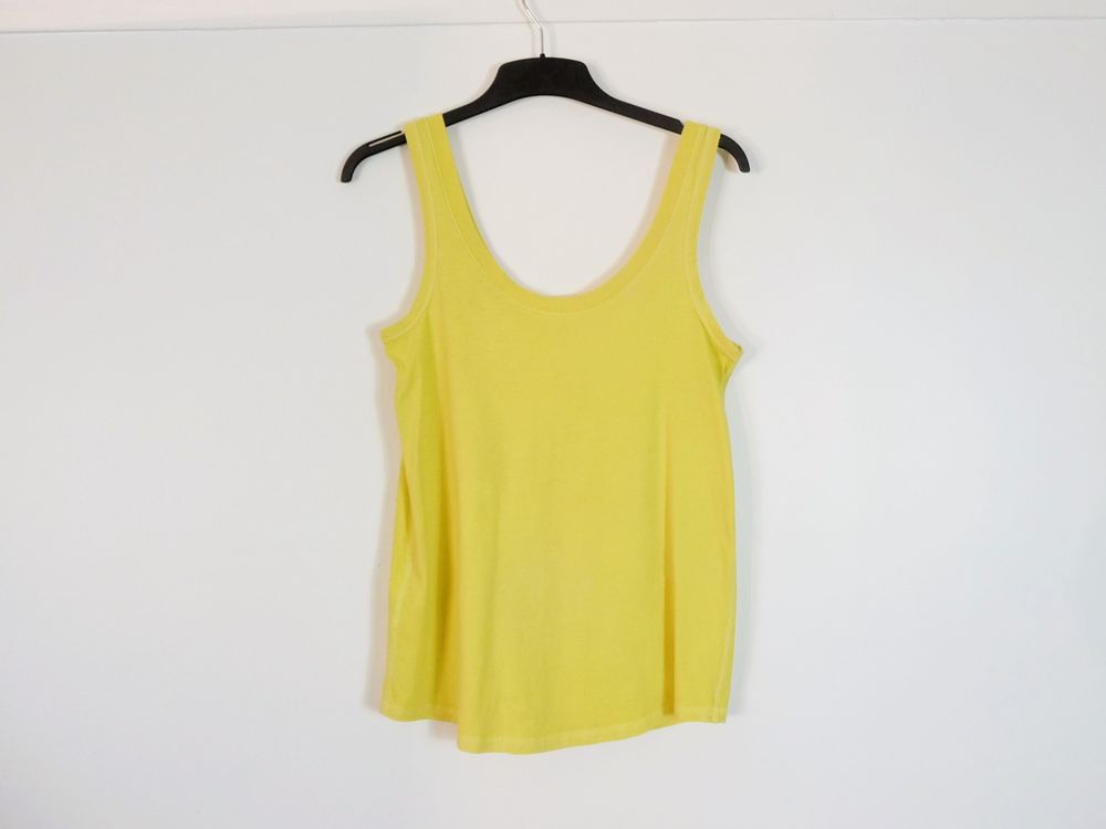 Top/ Tee Shirt/ D&eacute;bardeur Jaune sans manches- Promod Vêtements