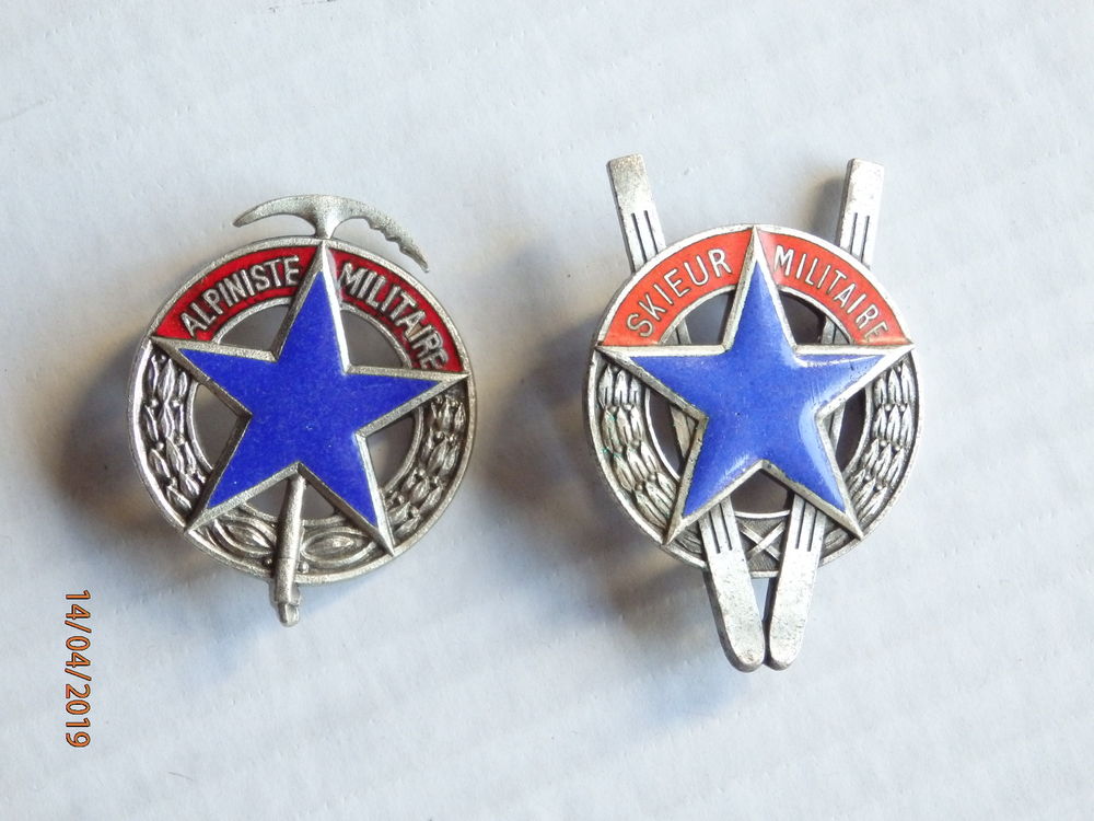 Insignes civils &amp; militaires Alpins 