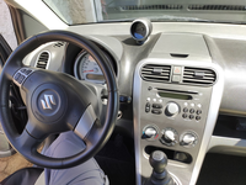 Splash SUZUKI SPLASH 1.2 VVT 2011 occasion 57700 Neufchef