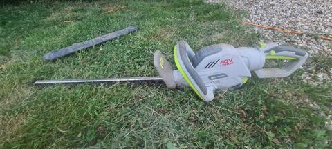 Taille haie gardenstar lectrique 40v rechargeable avec batterie 60 Le Havre (76)
